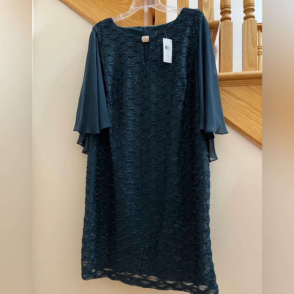 Women’s Formal Dress Plus Size 16W Dark Green Connected Apparel Sequin Cape NWT - Picture 3 of 14